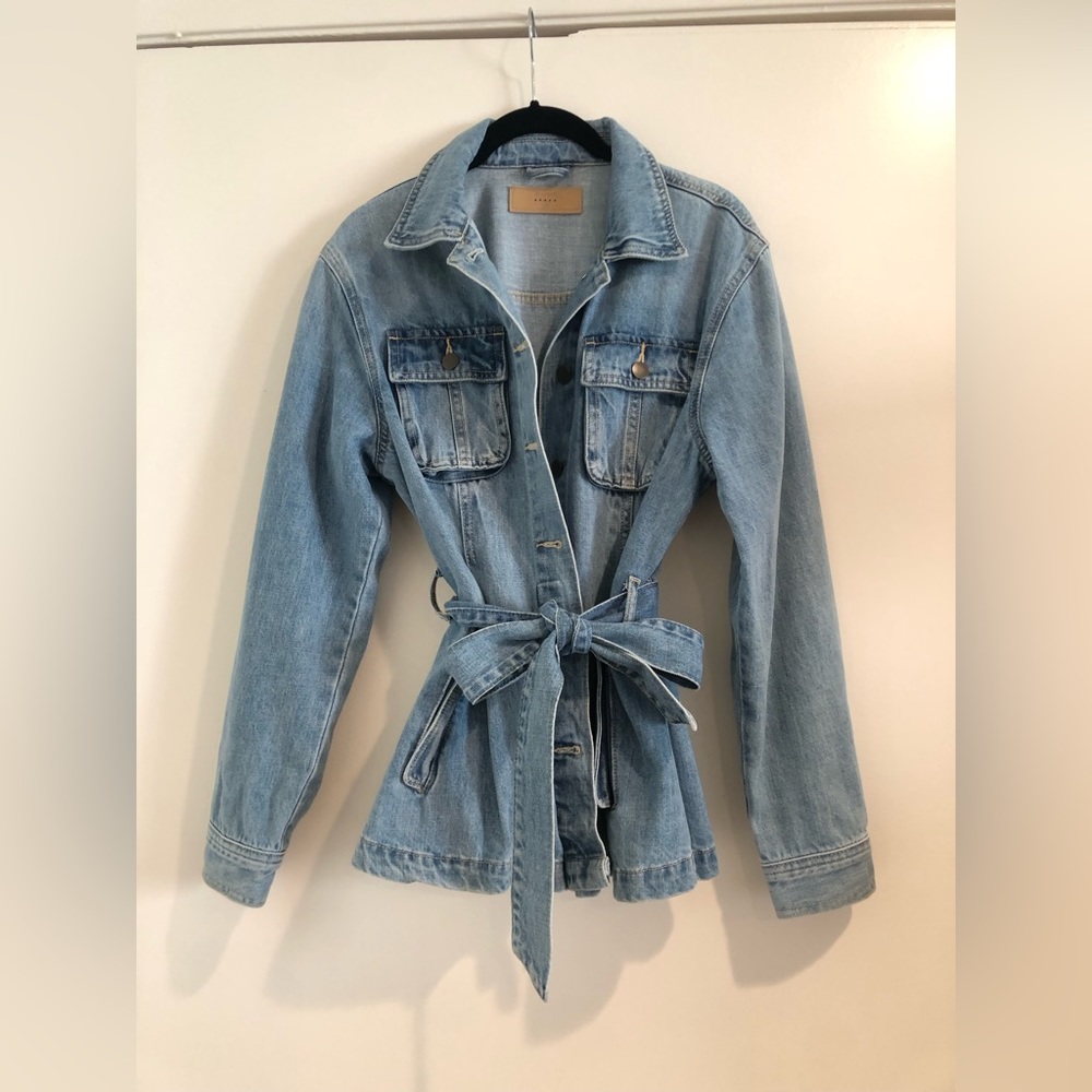 Blank NYC Left On Read Denim Jean Jacket Peplum Cropped Trench Belted Small - Picture 7 of 9